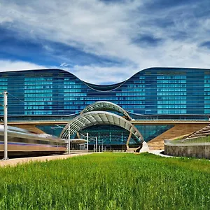 The Westin International Airport Hotel